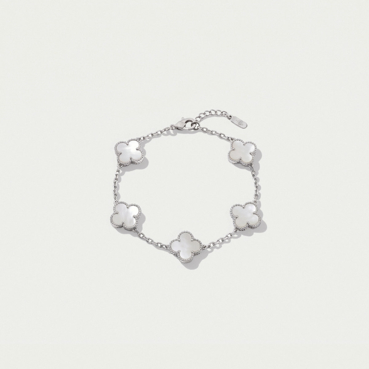 Anthea Ivory Silver – Silver-Tone Chain Bracelet