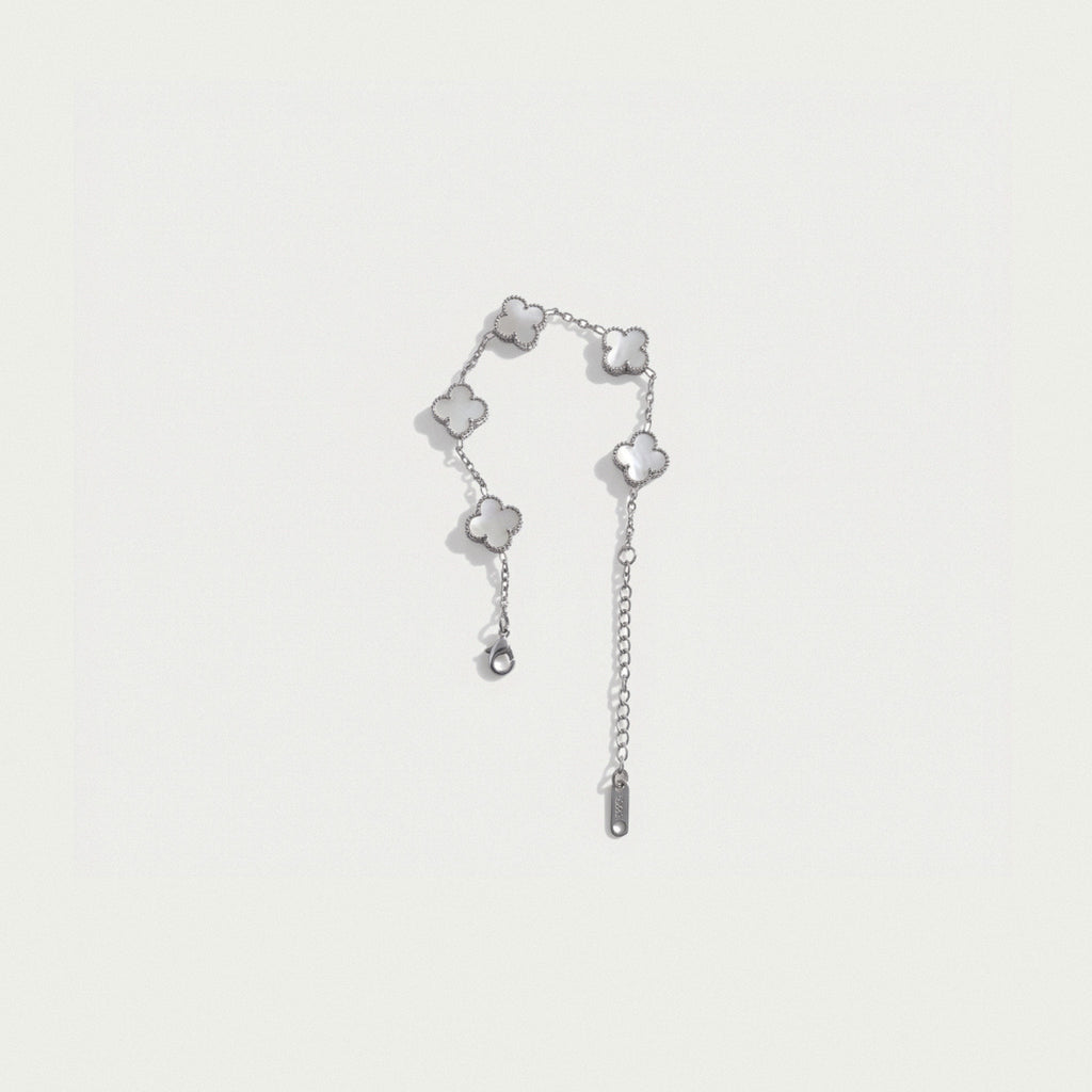 Anthea Ivory Silver – Silver-Tone Chain Bracelet