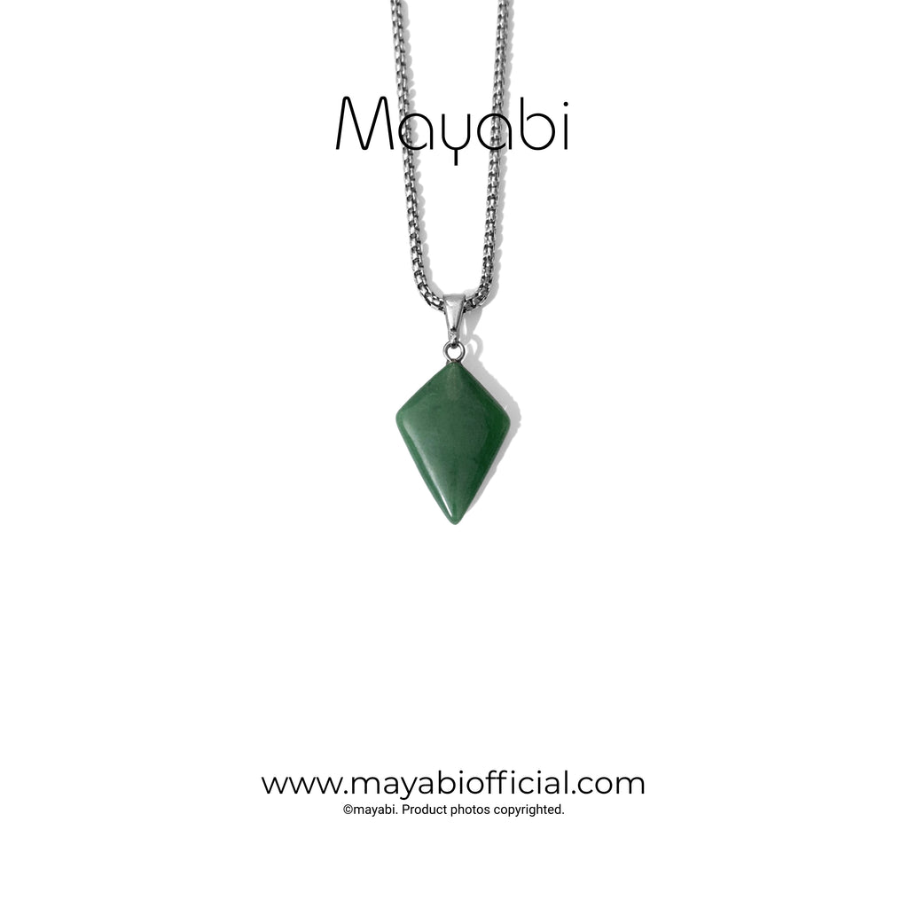 Mayabi Layla Onyx  Pendant With Chain