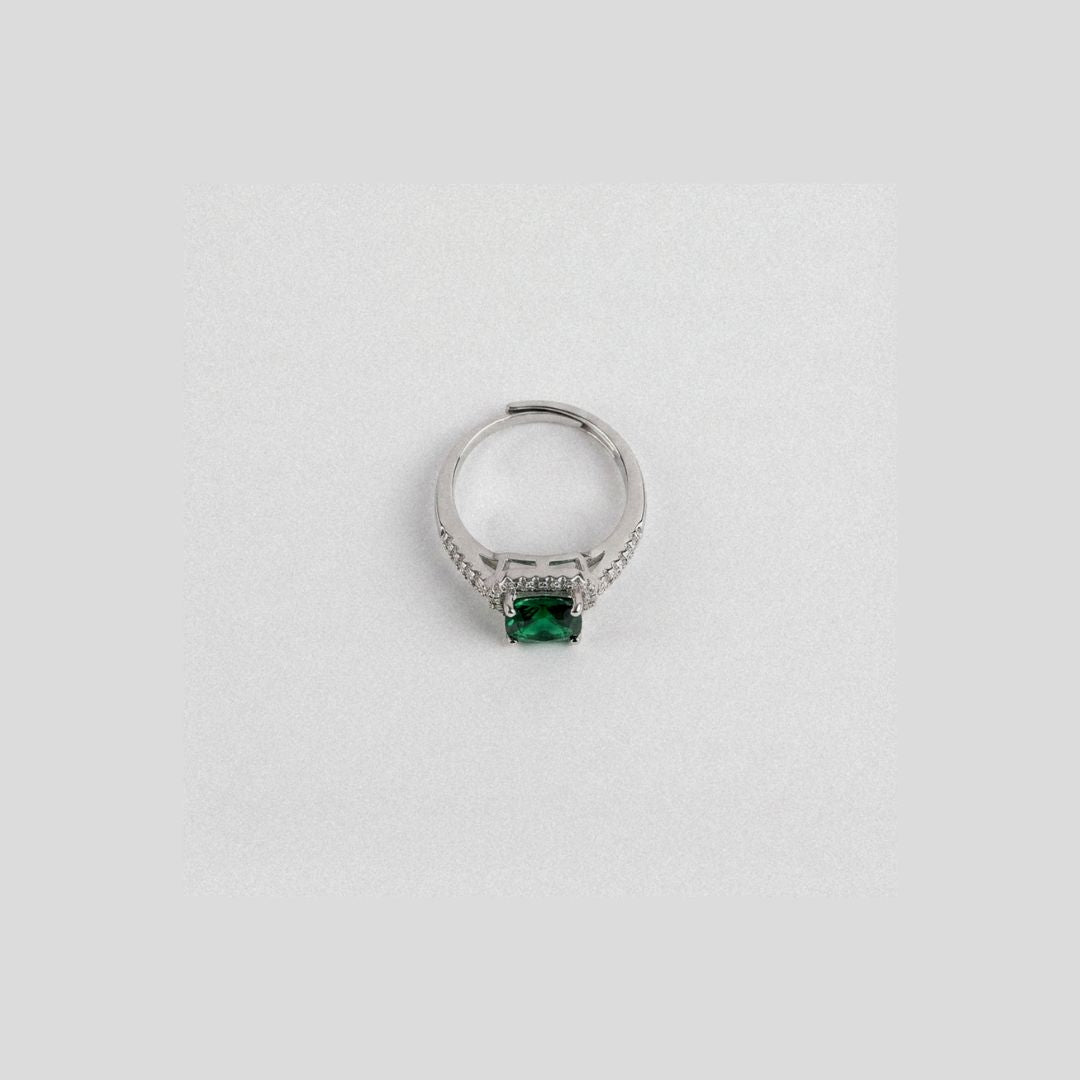 Royal Emerald Halo – 18K Silver Toned Ring