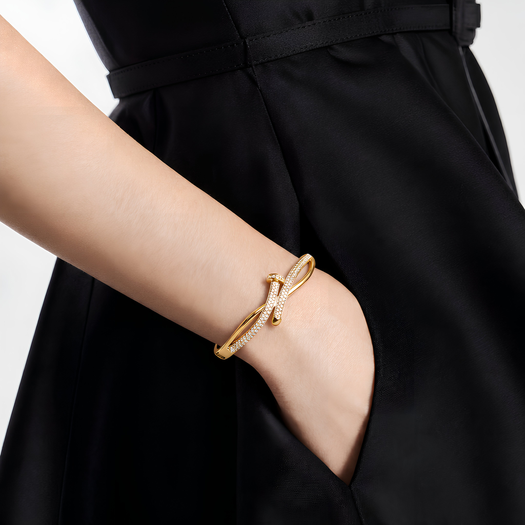 Mayabi Kira Nail - 18K Gold Plated Bangle