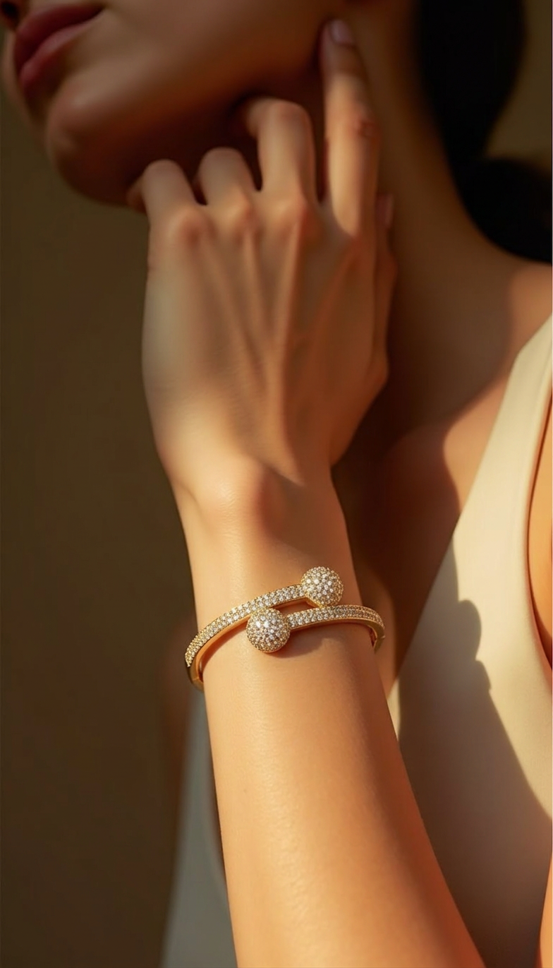 Mayabi Twin Bloom - 18K Gold Plated Bangle