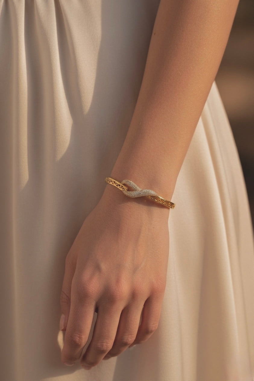 Mayabi Karis - 18K Gold Plated Bangle
